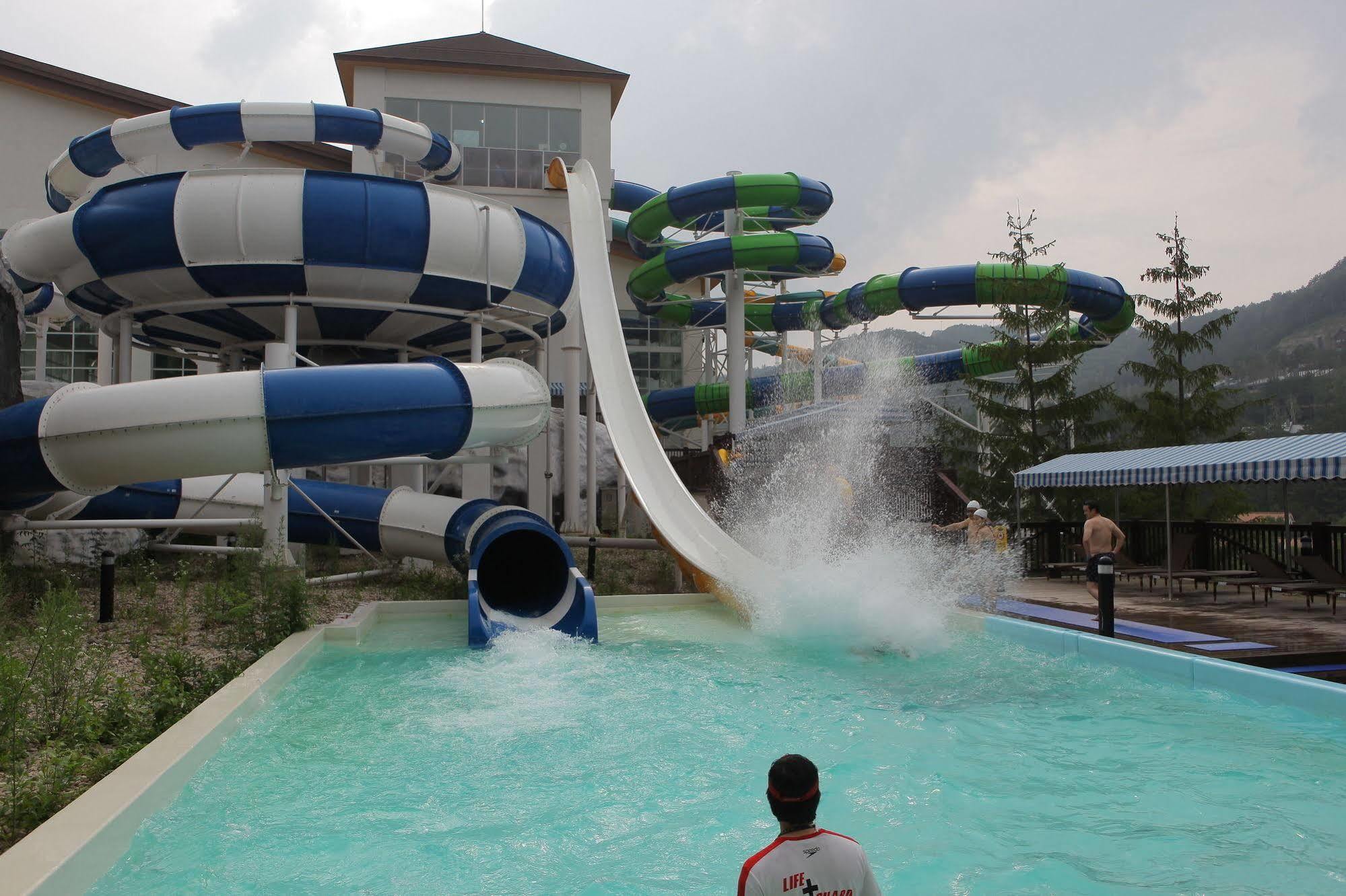Yongpyong Resort Villa Condominium Phjongcshang Kültér fotó